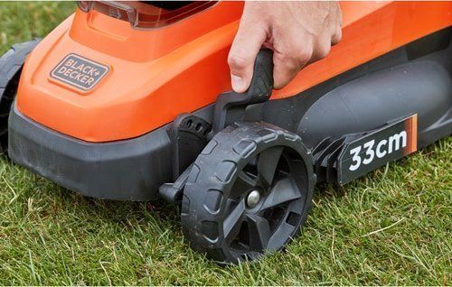 Газонокосилка аккумуляторная Black+Decker BCMW3318N 561104 фото