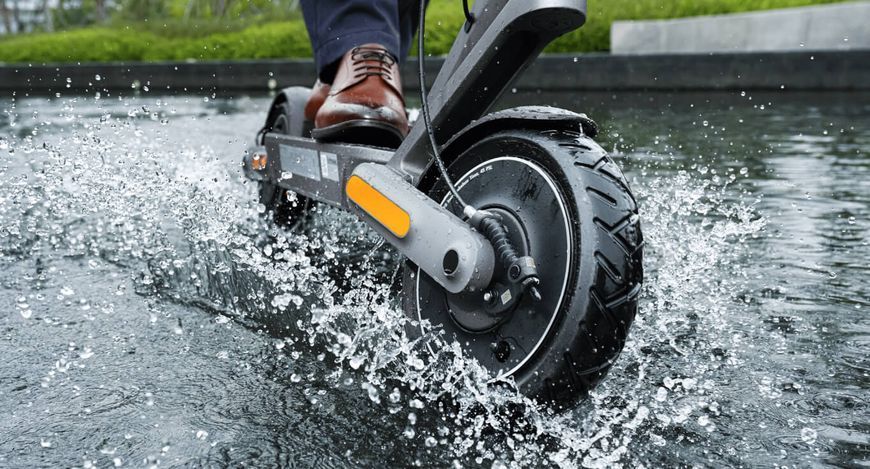 Електросамокат Xiaomi Mi Electric Scooter 4 Ultra 643716 фото