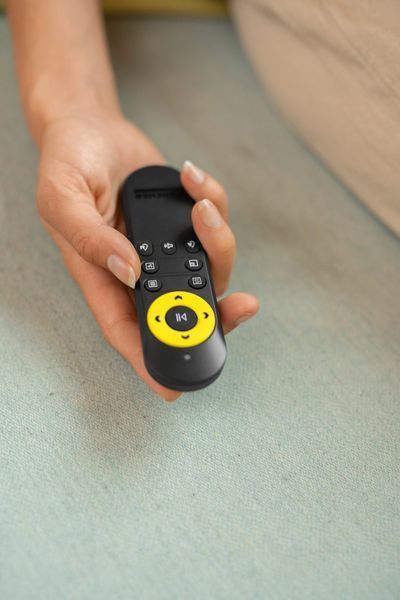 Робот для миття вікон Karcher RCW 2 (1.269-210.0) 645885 фото