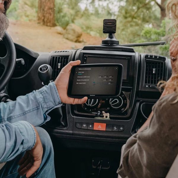 GPS-навигатор автомобильный TomTom GO Camper Max Gen 2 (1YD700230) 616158 фото