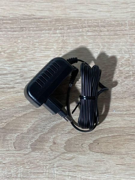 Настільний годинник з будильником TFA 60501401 10001237 фото