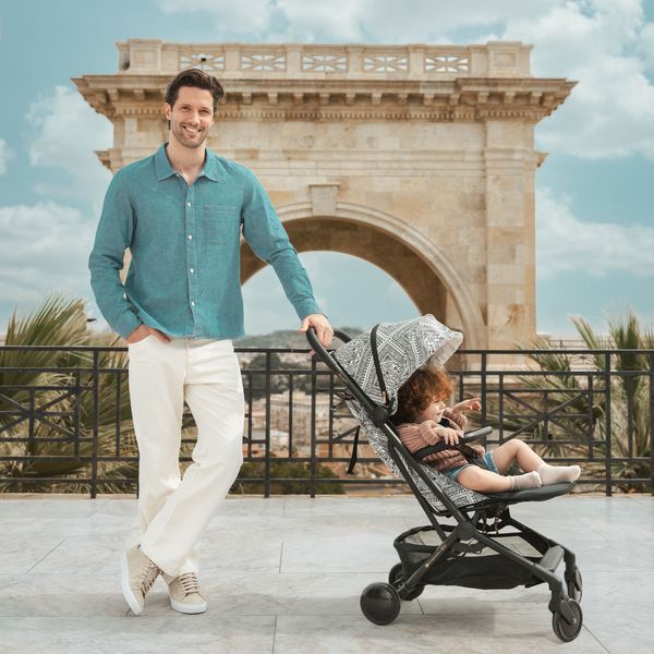 Прогулочная коляска KinderKraft Pilot 2 Lunar Black 643797 фото