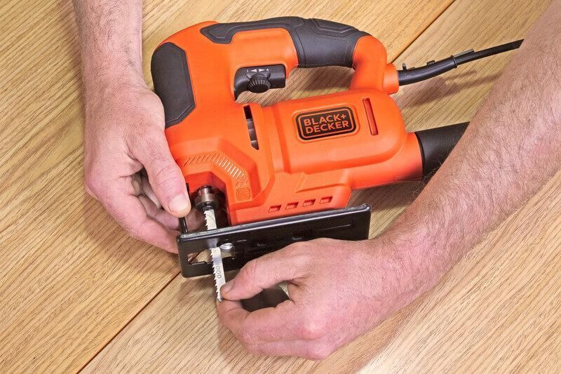 Электролобзик Black+Decker BES603 626722ua фото